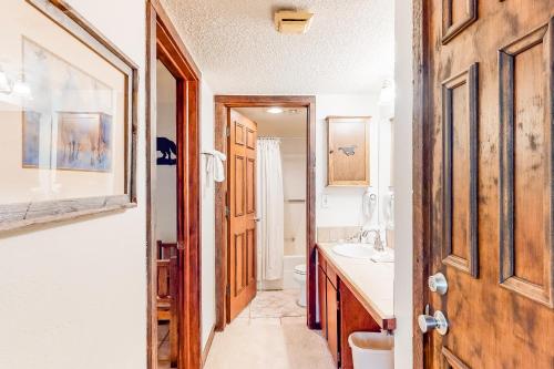 The Lodge at Copper - image 2