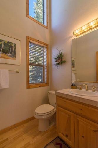 Hansel Haven by Tahoe Truckee Vacation Properties - image 7