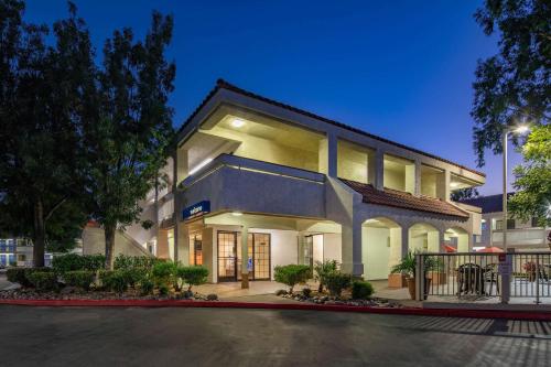 Motel 6-Thousand Oaks, CA