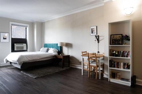 Historic HP Studio with Fast Transit to UChicago & DT by Zencity - image 2