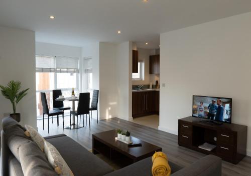 OnPoint Apartments - Luxurious And Modern 2 Bedroom Apt Kennet Island!