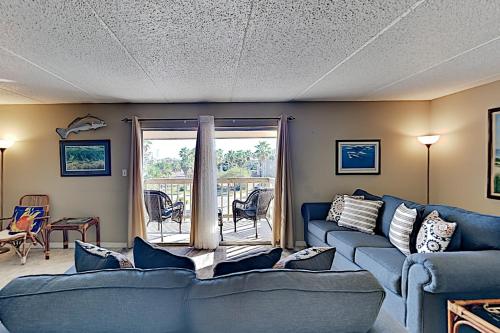New Listing! Bay-View Condo with Pool Walk to Beach condo - image 8
