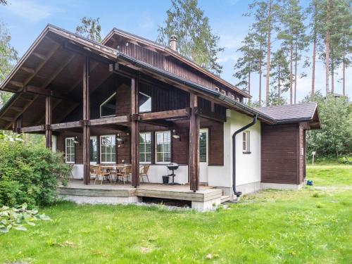 B&B Tahkovuori - Holiday Home Tahkon rummikub by Interhome - Bed and Breakfast Tahkovuori