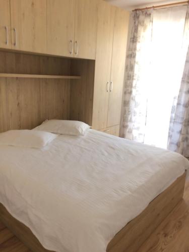 APARTAMENT AVANGARDEN EMA VERDE