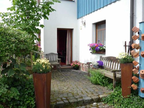 Ferienwohnung Stirnbergblick 3.9km von Birx entfernt
