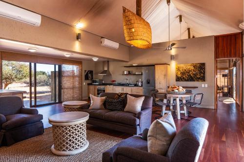 The Kalahari Sands Exclusive Safari Lodge in Sonning