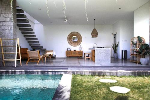 PRANA HOUSE