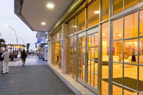 Hotel Atlántico Suites (Hotel Atlantico Suites) in Mar Del Plata