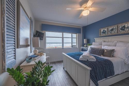 Guestroom, Oceanfront Beach House, Satellite Beach in Satellite Beach (FL)