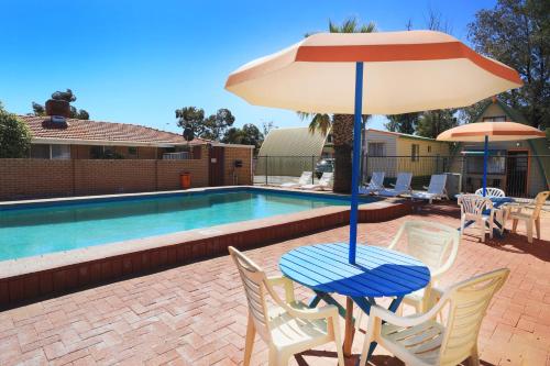 Úszómedence, Discovery Parks - Kalgoorlie Goldfields near Kalgoorlie-Boulder repülőtér