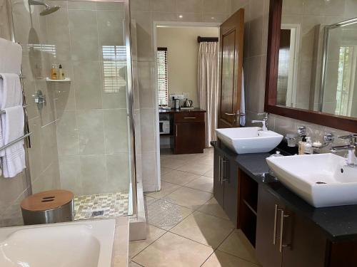 Gallo Manor Executive Bed & Breakfast Room Type -  Double Room
