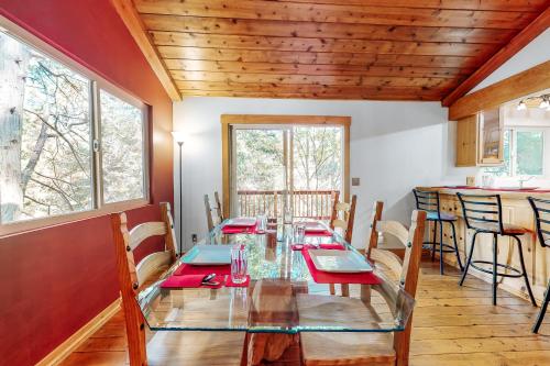 Sky High Cabin - main image