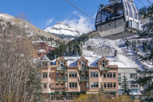 Hotel Columbia 3 Bedroom by Alpine Lodging Telluride - image 8