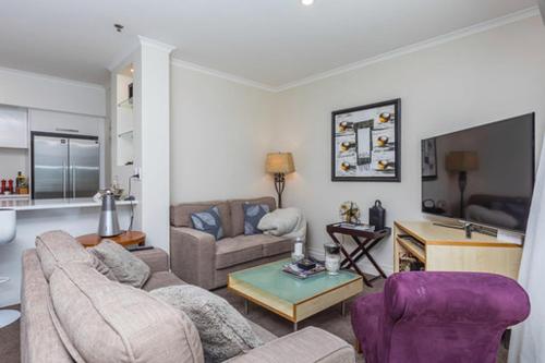 QV Stays Spacious Hideaway on the Wharf, Auckland (photo 7)