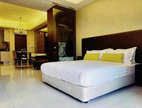 Plaza Damas URBAN SUITE by TBH