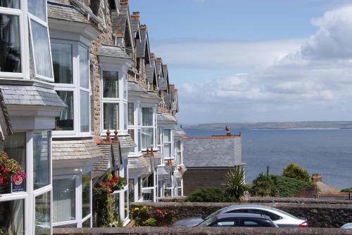 Blue Sky Bed & Breakfast – St. Ives