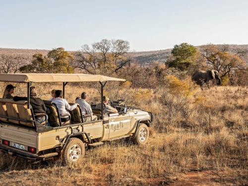 Valamanzi Lodge in Nyati Wilderness