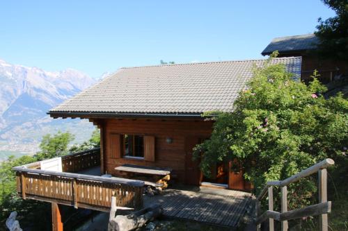 Aeolus MOUNTAIN & QUIET chalet 12 pers