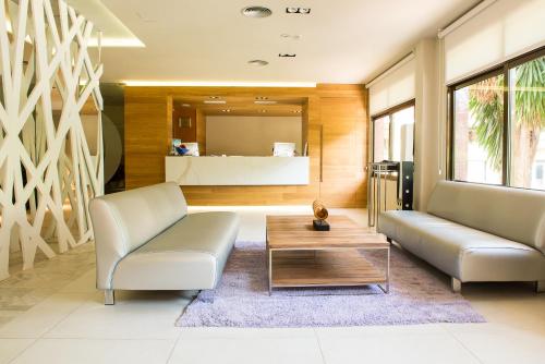 Lobi, Hotel Melina in Parque de l'Aiguera