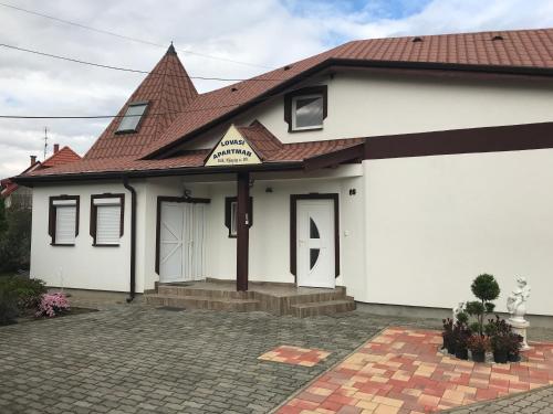 Apartman Lovasi - image 4