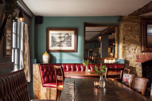Pub/Lounge, Royal Seven Stars Hotel in Totnes