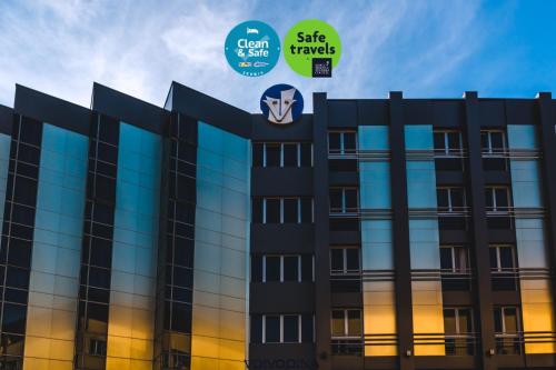 Hotel Vojvodina - Hôtel - Zrenjanin