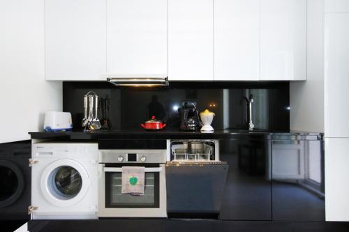 Mosen Sorell Apartments - image 7