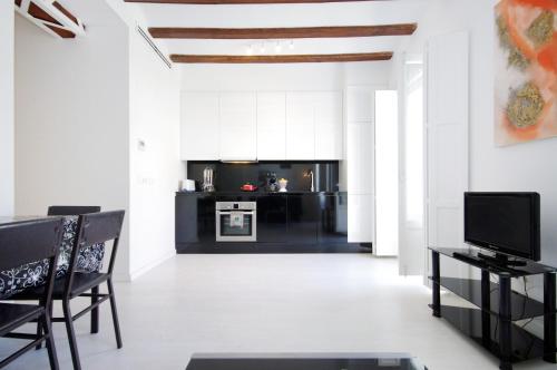 Mosen Sorell Apartments - image 14