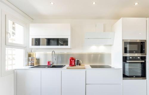 Superbe LOFT 60 m² avec balcon vue sur la mer et la Major