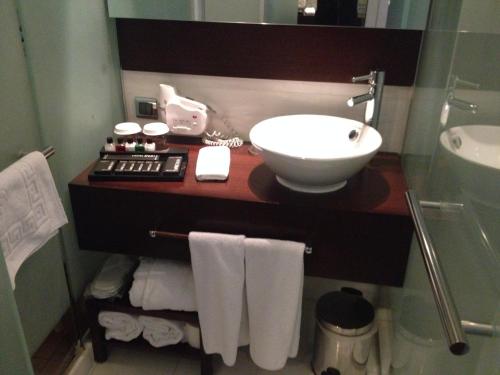 Double or Twin Room image 1