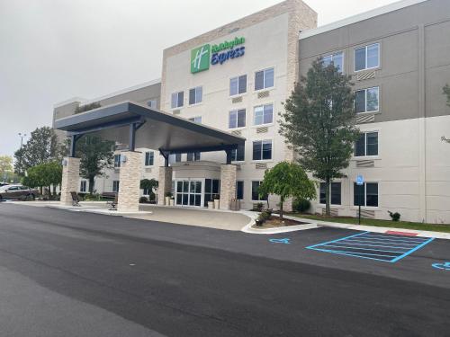 Holiday Inn Express Wixom, an IHG hotel - Hotel - Wixom