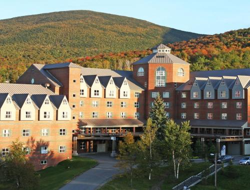 Premier New England Resort Suites at Sugarloaf Mountain - Apartment - Carrabassett