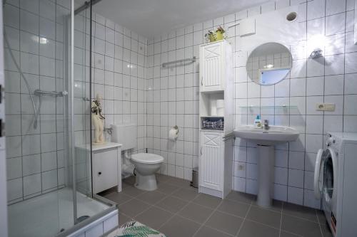 3-Zimmer Haus 85qm mit Balkon bis zu 8 Personen