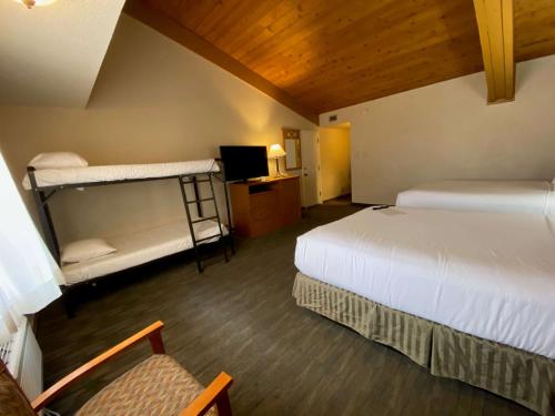 Best Western Sheridan Center image 25