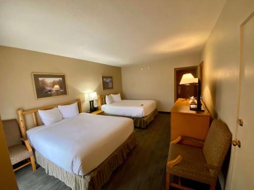 Queen Room with Two Queen Beds