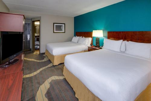 Holiday Inn Express Washington DC East- Andrews AFB, an IHG Hotel