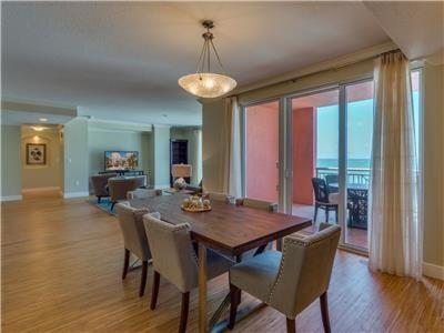Aqualea Hyatt Residences Suite 601 condo - image 3
