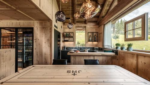 Konyha, GipfelKreuzLiebe Senhoog Luxury Holiday Homes in Leogang