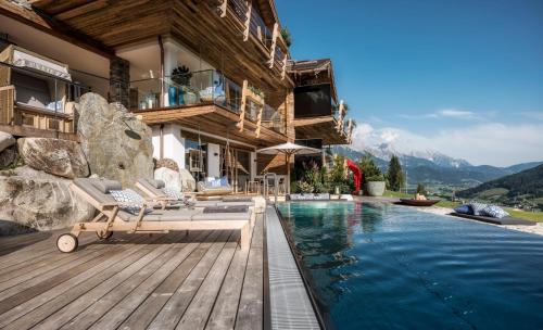 陽台/露台, BergWärtsGeist SENHOOG Luxury Holiday Homes (BergWartsGeist SENHOOG Luxury Holiday Homes) in 萊奧岡