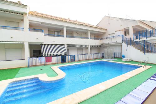  Global Properties, Apartamento con piscina en playa Corinto in Sagunto