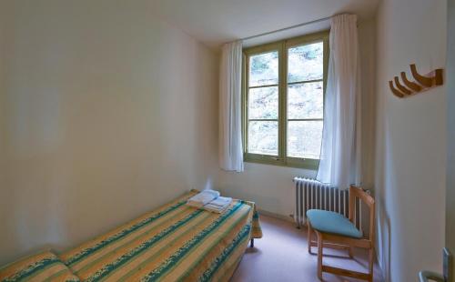 Apartamentos Montserrat Abat Marcet photo 3