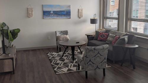 Modern 1BR in Wichita - image 3