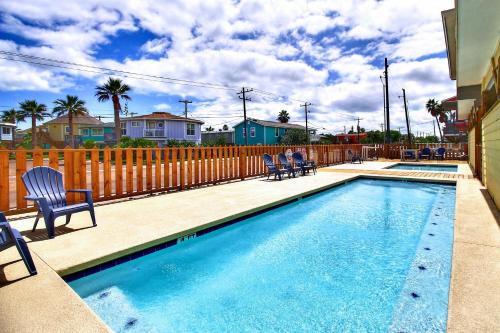 Jay's Surf Shack bungalow - image 10