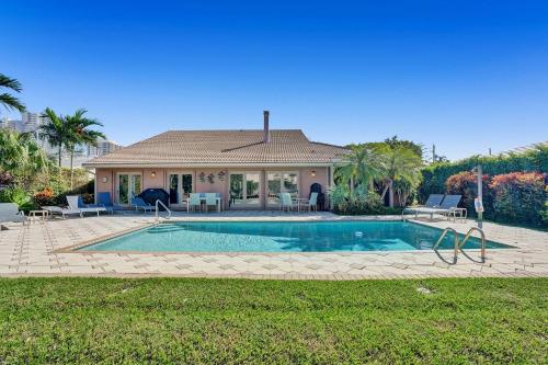 By the Sea Villa - image 5