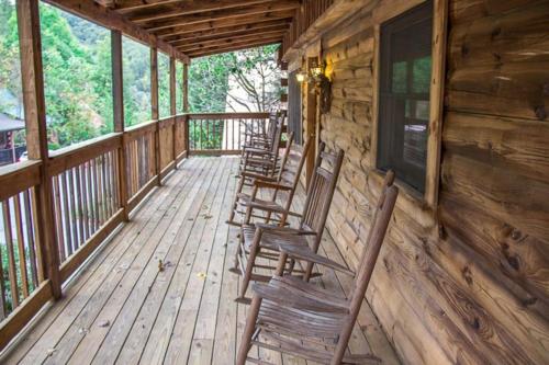 24 Bear Trax Cabin - image 12