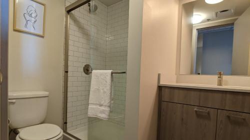 Gorgeous 1BR with Gym and Pool