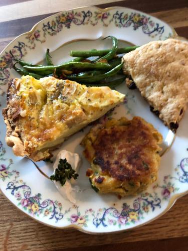 Riverside Gables Bed and Breakfast – Berea, OH