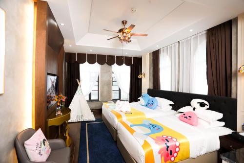 肖恩城堡度假美宿(张家界天门山索道店) 肖恩城堡度假美宿(张家界天门山索道店)