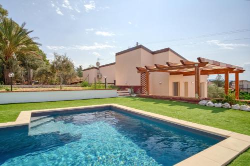 Villa Laura by Vacation Service gîte à louer Lascari