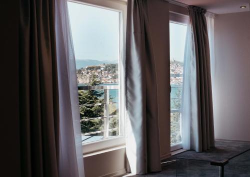 Suite, deluxe
